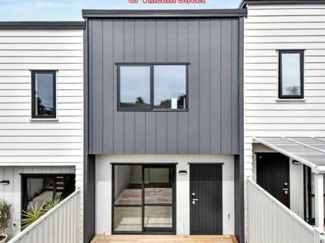 Townhouse for rent in Howick