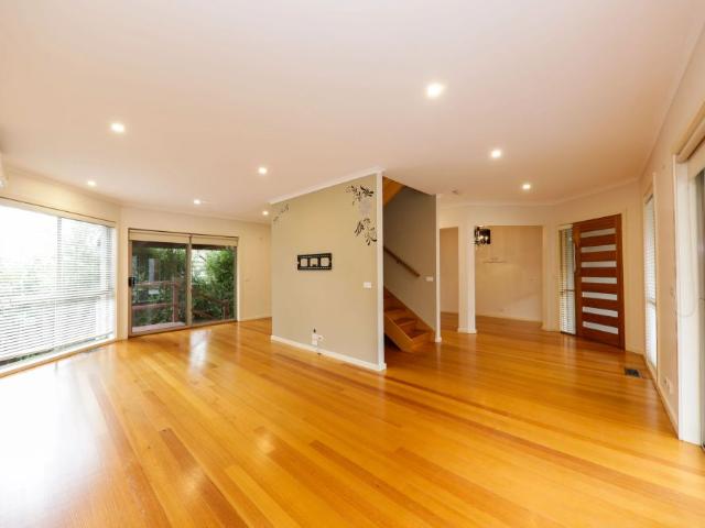 Townhouse for rent in Camerons Creek, Victoria