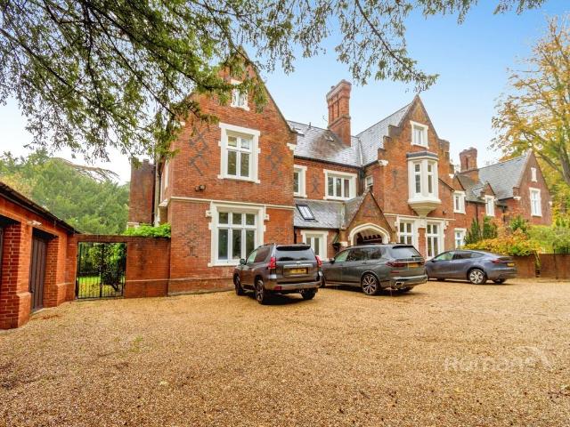 House for rent in Sleepers' Hill, Winchester