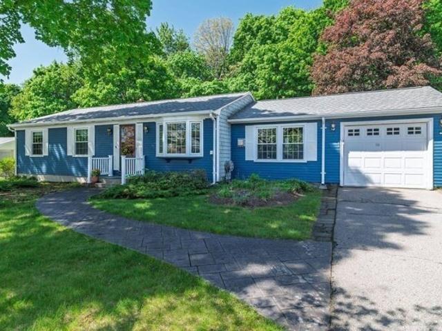 House for sale in Cumberland, Rhode Island