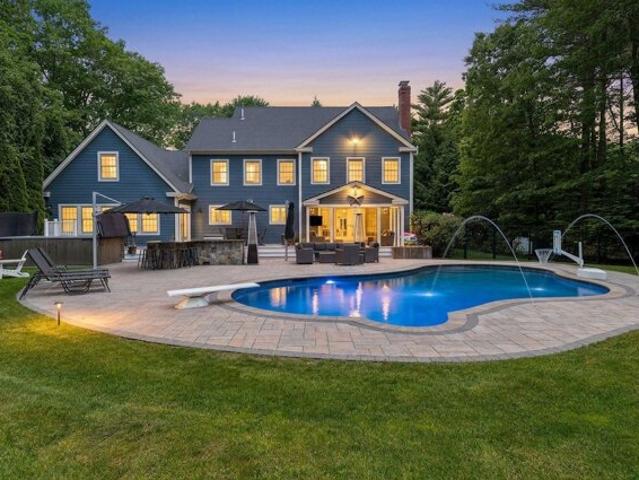 House for sale in New Hampshire