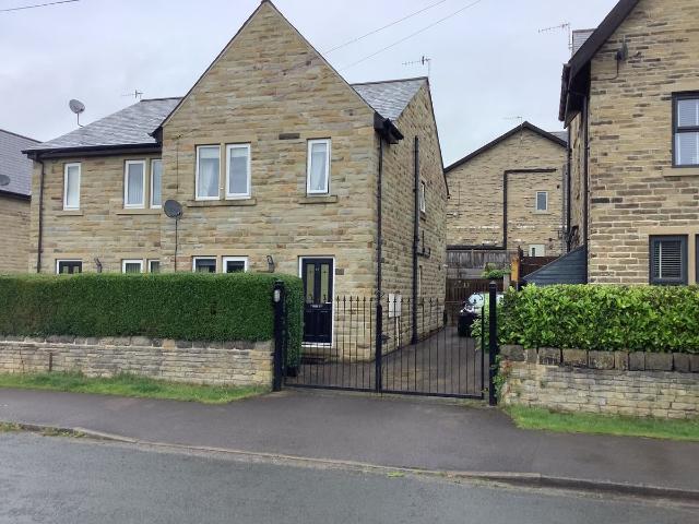 House for rent in Crossflatts, West Yorkshire