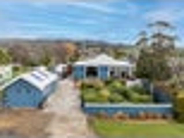 House for sale in Karitane