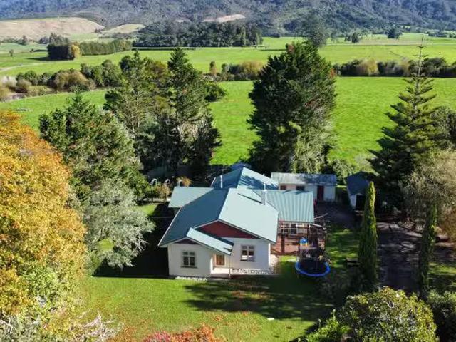 House for sale in Collingwood, Tasman