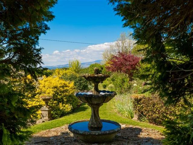 Detached House for sale in Cashel, South Tipperary