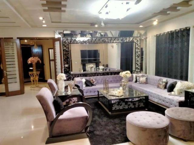 House for sale in نصیراباد, لاہور ڈویژن