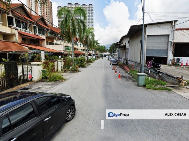 House for sale in Slim Villas 2, George Town