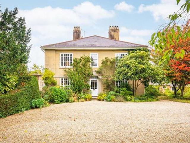House for sale in Horsham, West Sussex