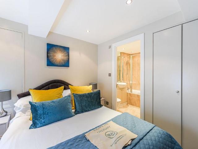 Apartment for rent in Chelsea, Greater London