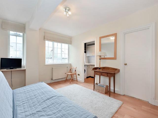 Apartment for rent in Chelsea, Greater London