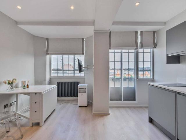 Studio for rent in Chelsea, Greater London