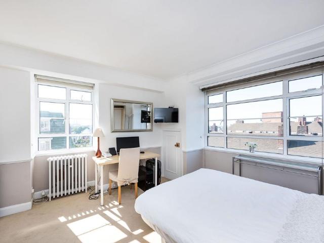 House for rent in Chelsea, Greater London