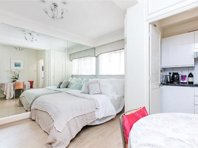 Studio for rent in Chelsea, Greater London