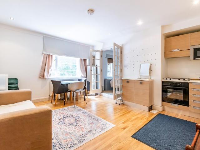 House for rent in Chelsea, Greater London
