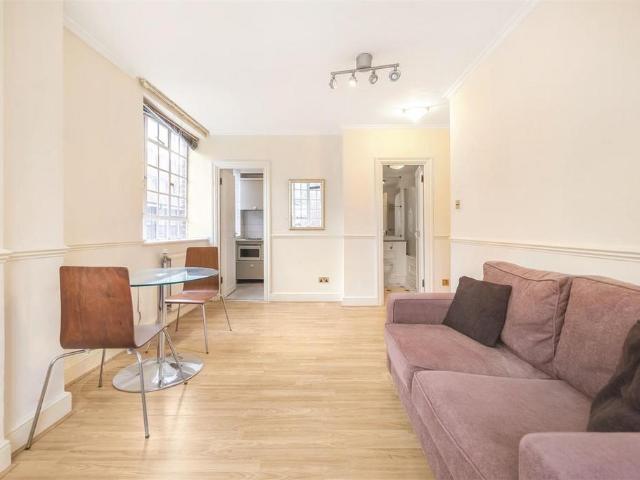 Apartment for rent in Chelsea, Greater London