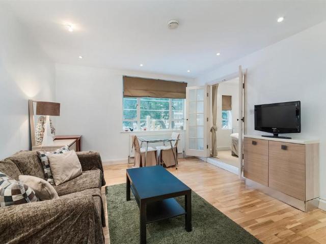 Apartment for rent in Chelsea, Greater London