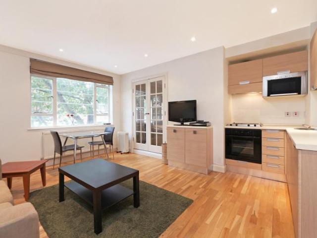 House for rent in Chelsea, Greater London