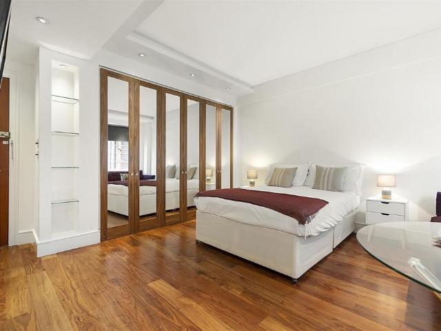 Apartment for rent in Royal Borough of Kensington and Chelsea, Greater London