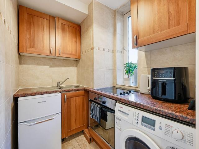 Studio for rent in Royal Borough of Kensington and Chelsea, Greater London