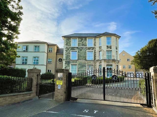Apartment for rent in London Borough of Hounslow, Greater London