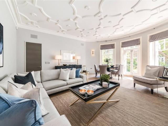 Apartment for rent in Chelsea, Greater London