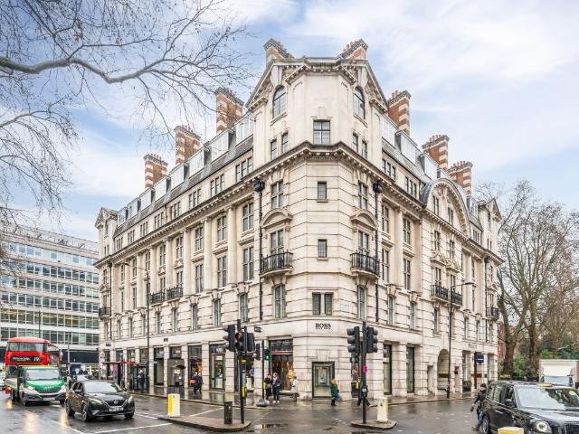 Apartment for rent in Chelsea, Greater London