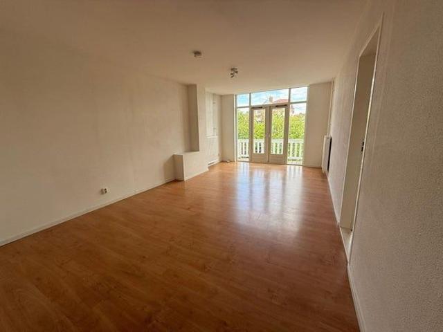 Appartement te huur in Zuid, Amsterdam