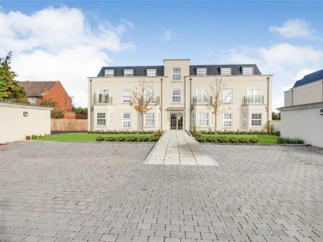 Apartment for rent in Datchet