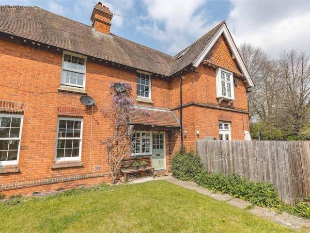 House for rent in Datchet, Windsor and Maidenhead
