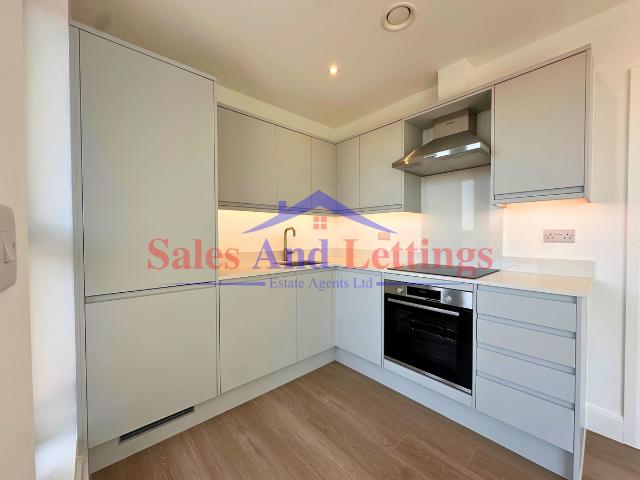 Apartment for rent in Slough