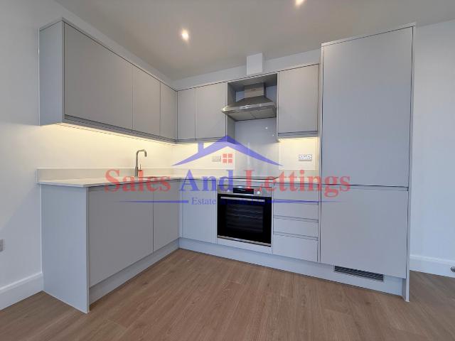 Apartment for rent in Slough