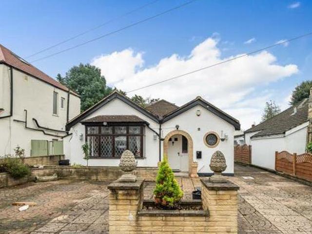 House for sale in Lyons, Greater London