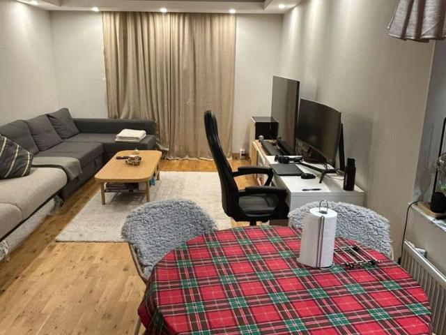 Lägenhet hyra i Huddinge, Stockholm