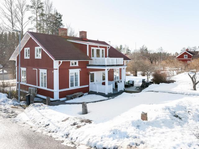 Villa till salu i Valbo, Gävleborg