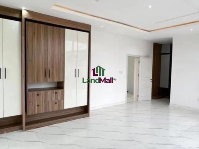 Property for sale in Eti Osa, Abuja