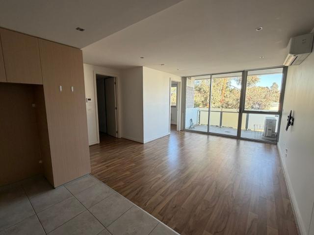 Apartment for rent in WillowPark Estate, Melbourne