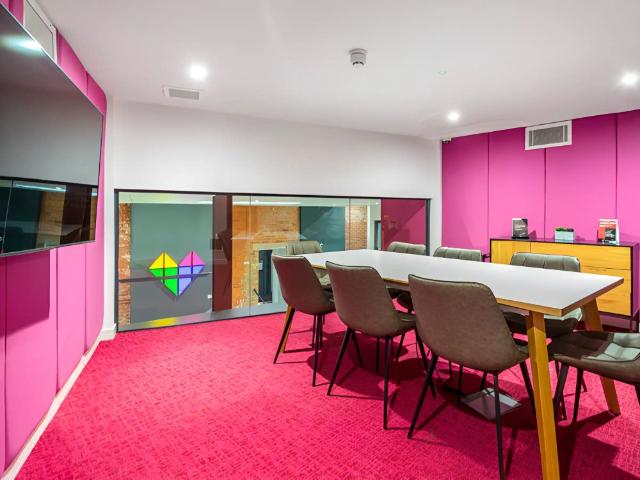 Studio for rent in Hyde Park, West Yorkshire