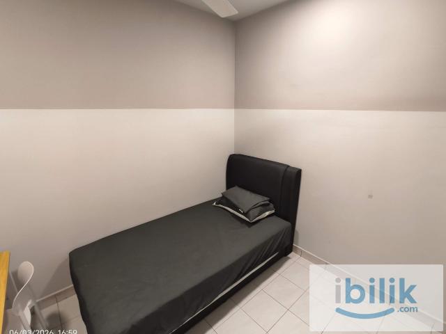 Room for rent in Petaling, Damansara Damai