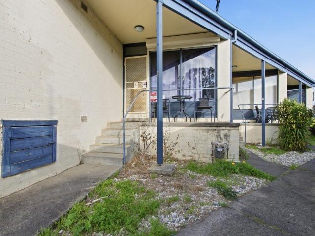 Apartment for sale in Newborough, Victoria