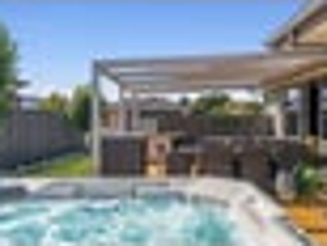 House for sale in Otakou