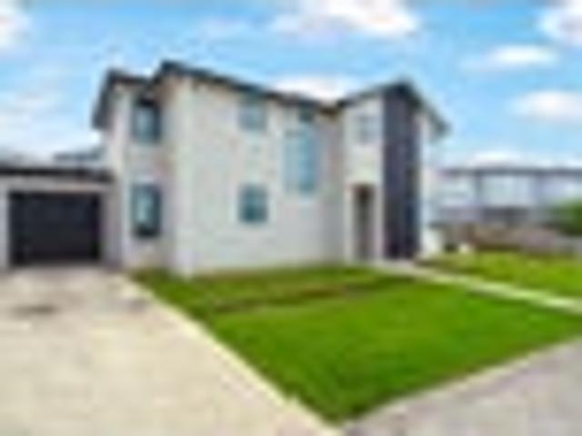 House for sale in Paremoremo
