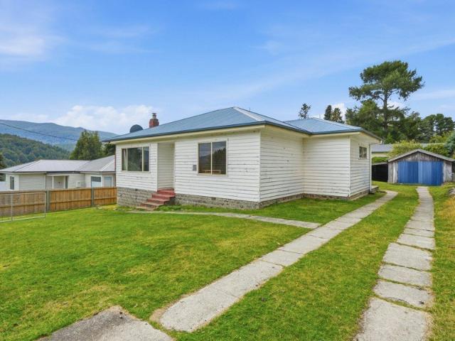 House for sale in Maydena, Tasmania