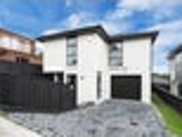 House for sale in New Windsor