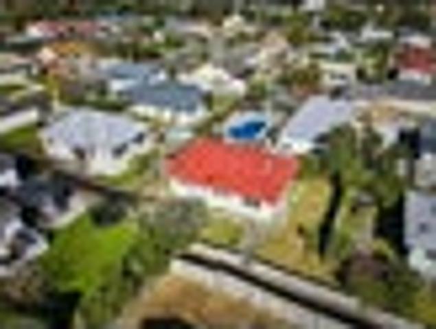 House for sale in Days Bay, Wellington