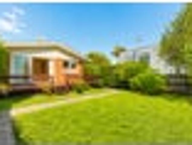 Apartment for sale in Wairau Valley
