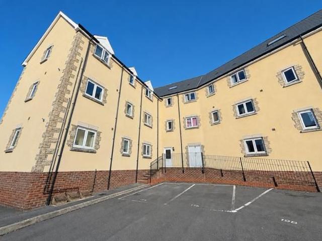 Apartment for rent in Redhouse, Blunsdon St Andrew