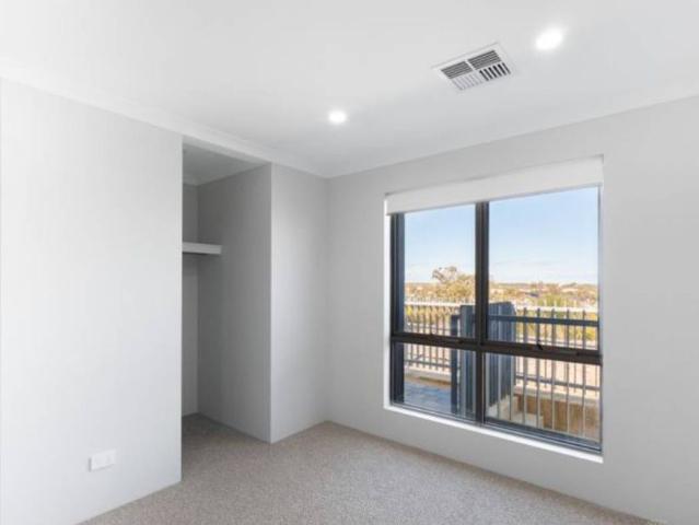 House for rent in Eglinton, Western Australia