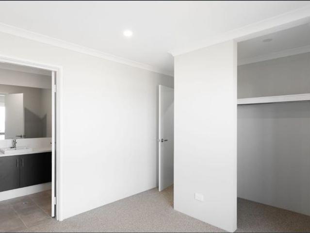 House for rent in Eglinton, Western Australia