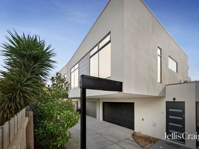 Townhouse for sale in Camerons Creek, Victoria