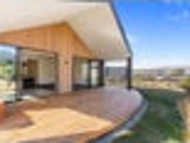 House for sale in Otakou